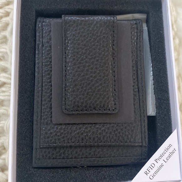 Wallet - Picture 4 of 7